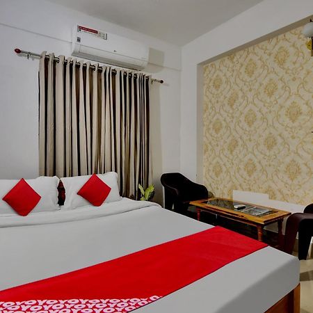 Oyo Flagship Larica Green Valley Guwahati Buitenkant foto
