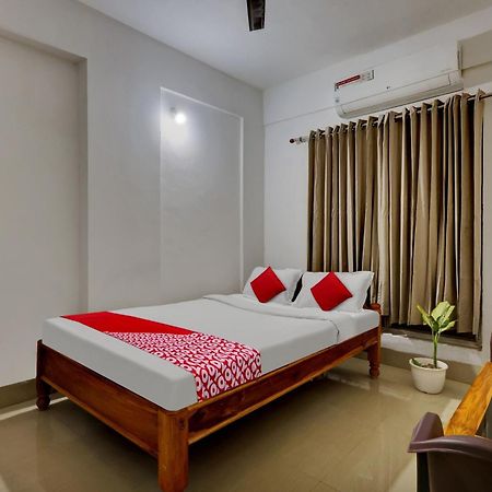 Oyo Flagship Larica Green Valley Guwahati Buitenkant foto