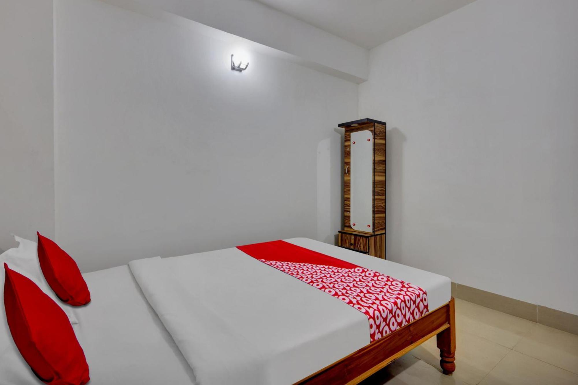 Oyo Flagship Larica Green Valley Guwahati Buitenkant foto